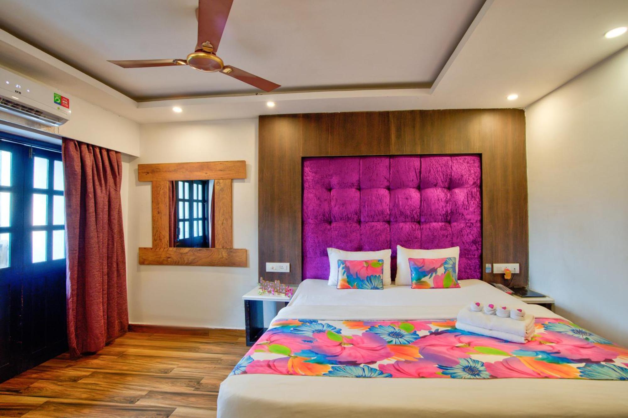 Hotel Lemonmint Svelton Manor à Calangute Extérieur photo