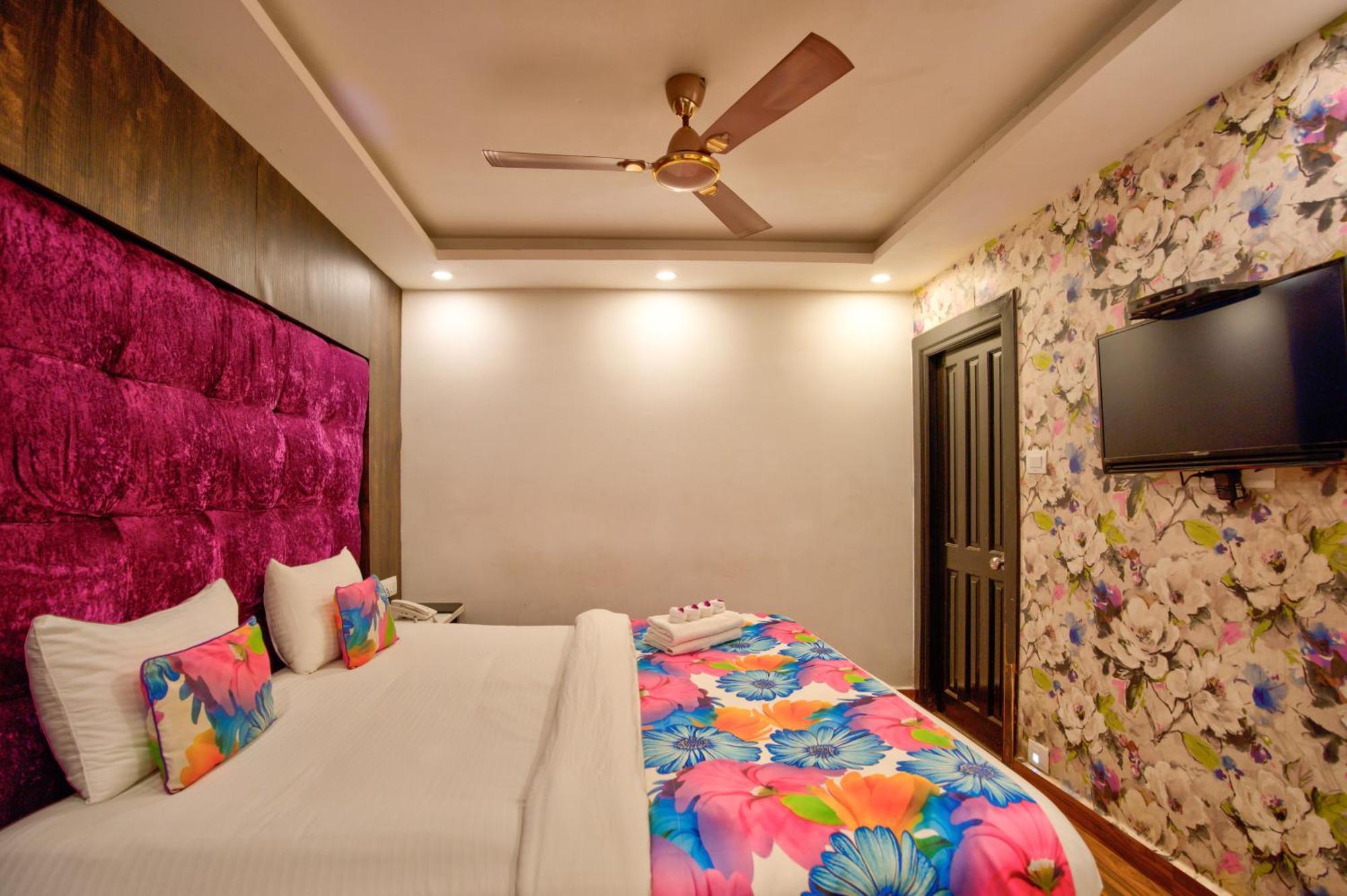 Hotel Lemonmint Svelton Manor à Calangute Extérieur photo